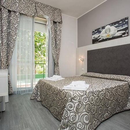 Albergo Ristorante Pozzi Беллария-Иджеа-Марина Экстерьер фото